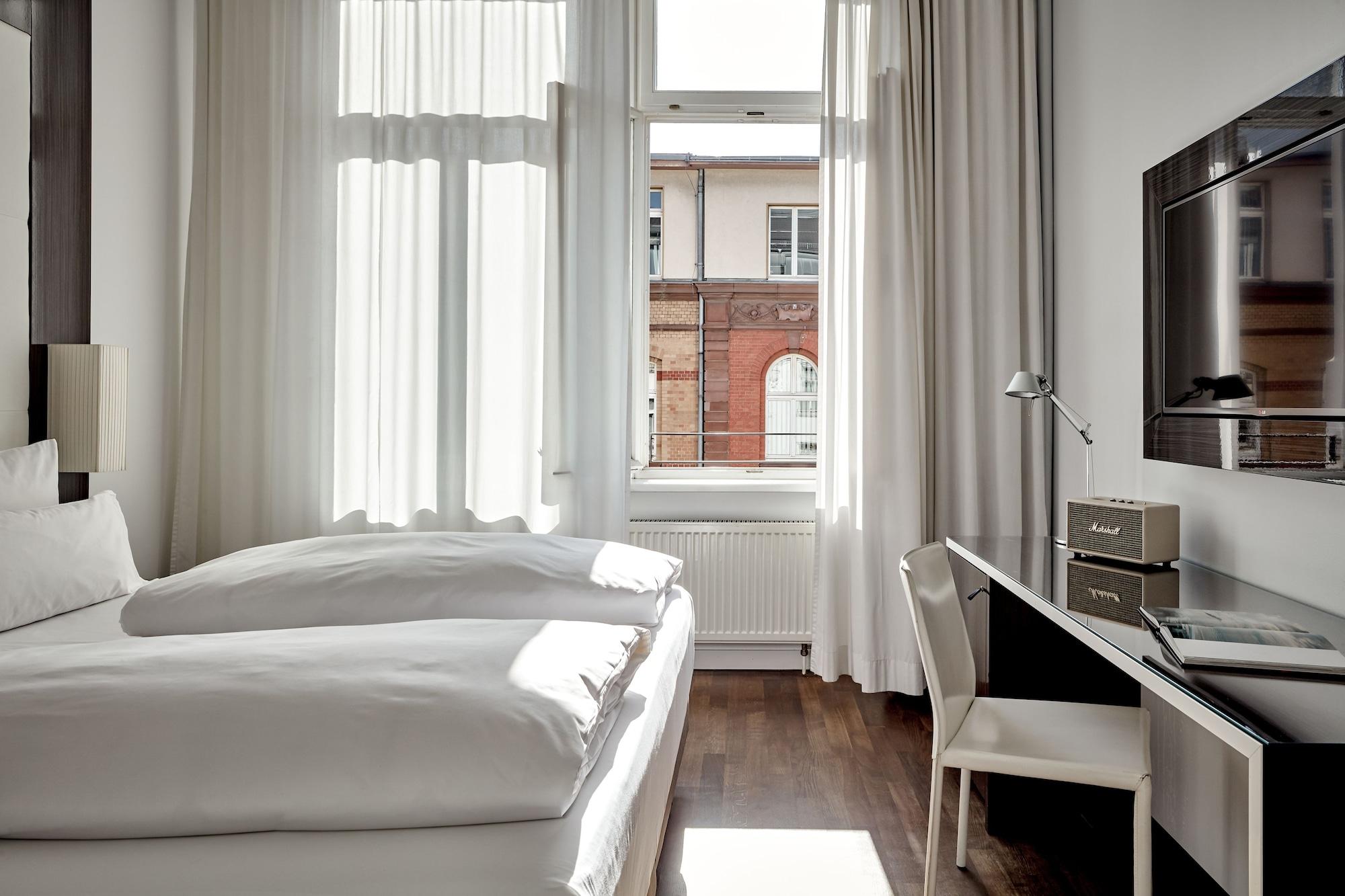 The Pure, Frankfurt, A Member Of Design Hotels Francfort-sur-le-Main Extérieur photo